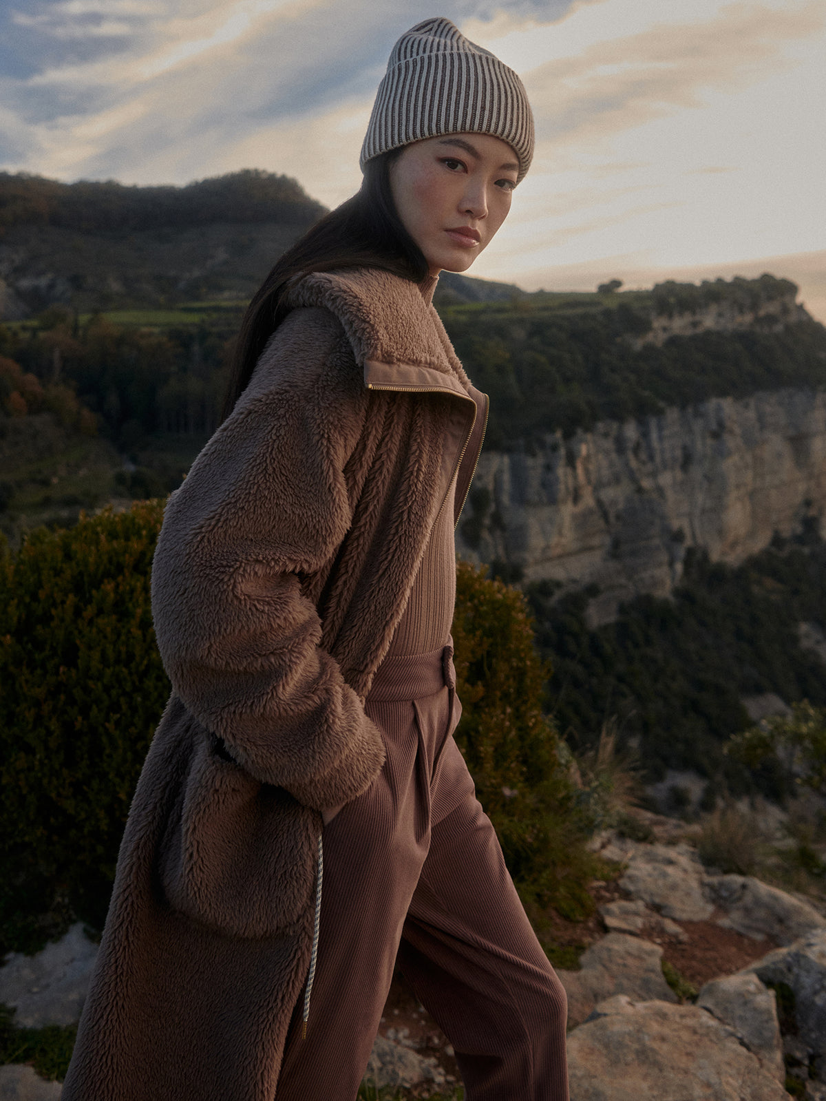 Logan Sherpa Coat