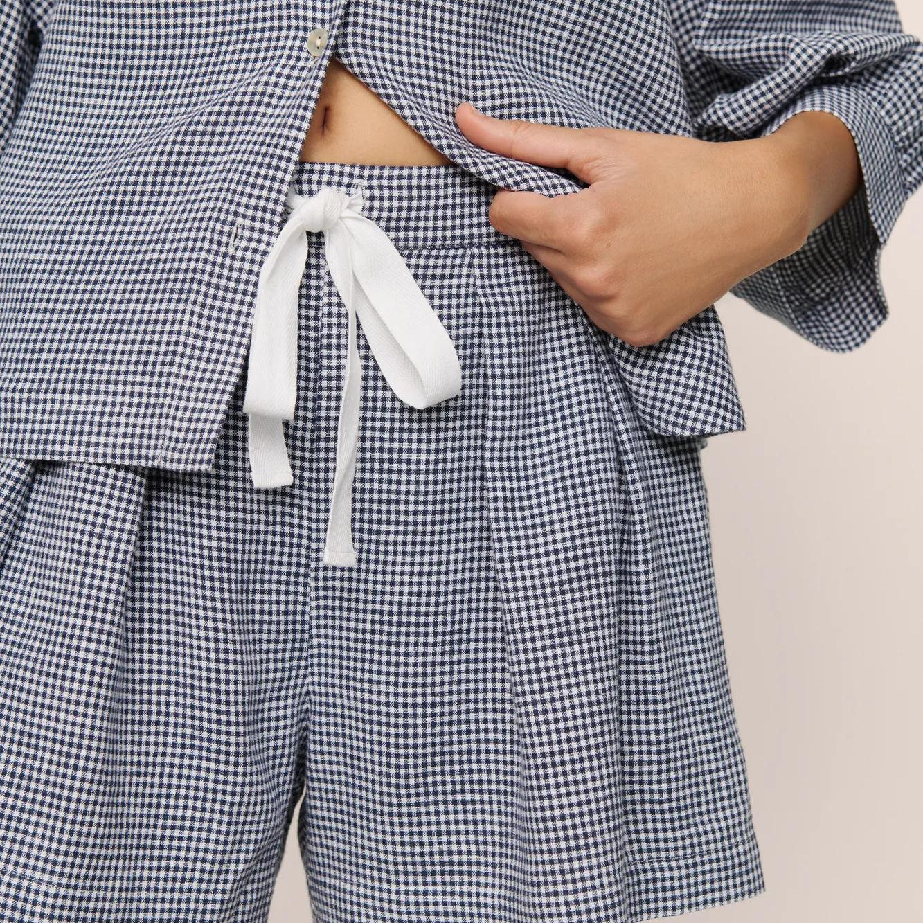 Linen Blend Relaxed Short- Navy