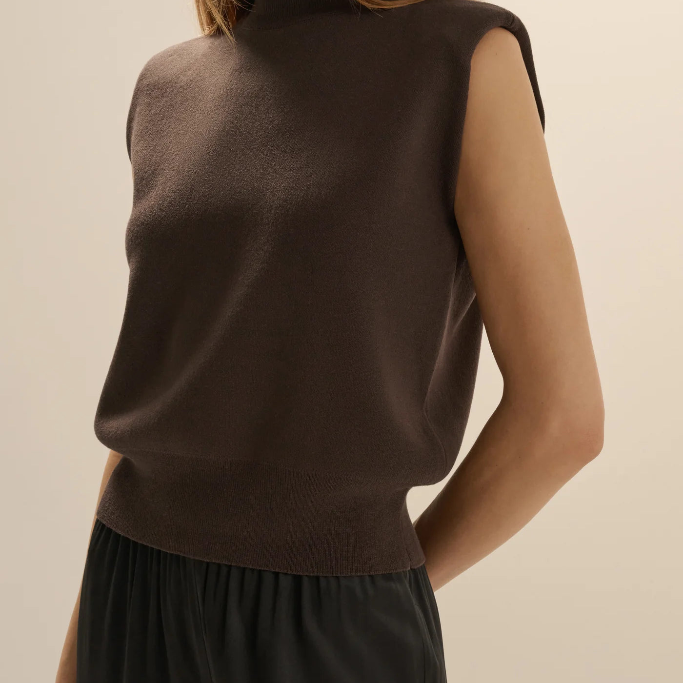 The Whitney Top- Espresso