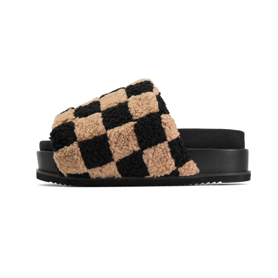 Fendi fuzzy slides shop
