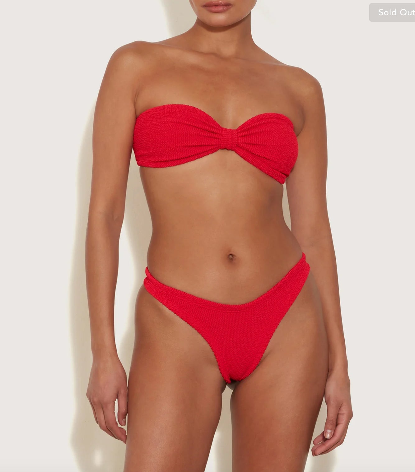 【関税込み】Hunza G レッド Tina ビキニ Hunza G Tina Bikini in Red | FWRD